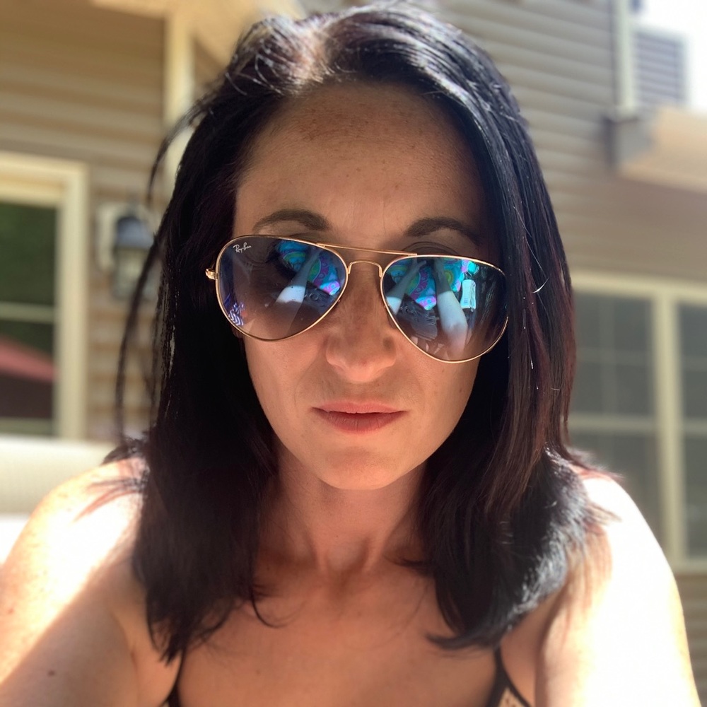 Meet your Posher, Charlene